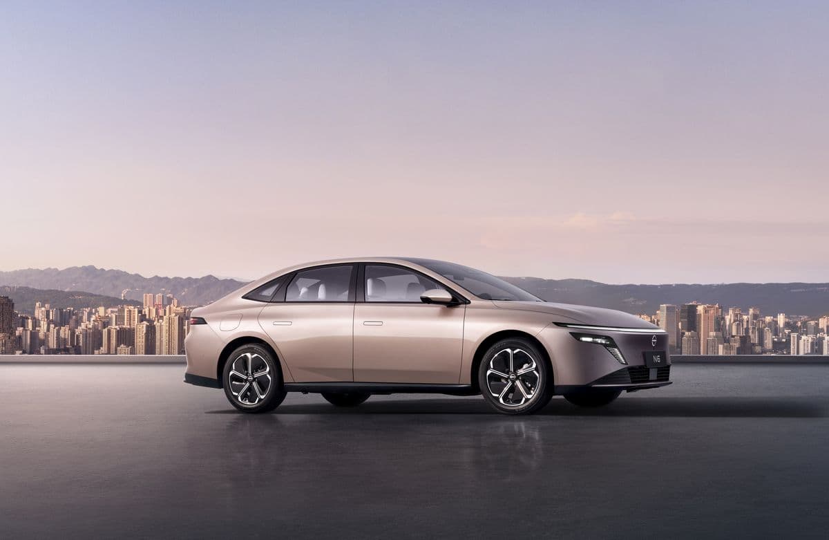 Nissan Unveils All-New N6 Plug-In Hybrid Sedan and Updated Teana: A New Era in Intelligent Sedans Nissan Unveils All-New N6 Plug-In Hybrid Sedan and Updated Teana: A New Era in Intelligent Sedans